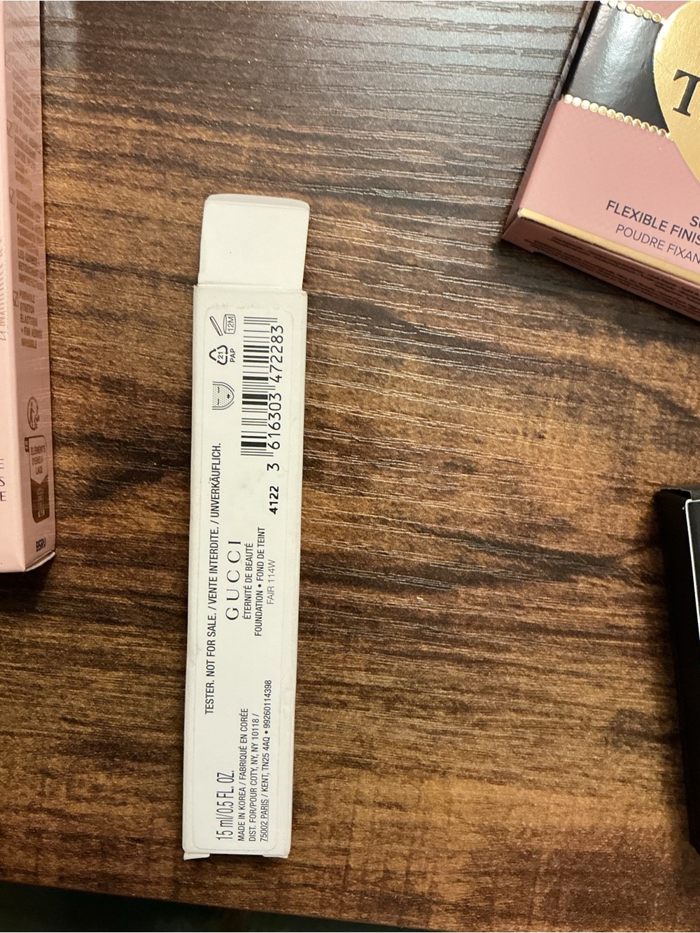 Gucci Foundation Stick - Light Beige